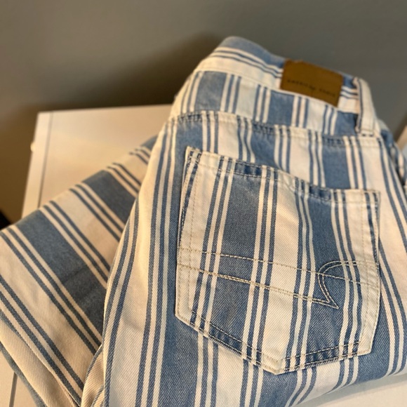 American eagle mom jeans. - Picture 2 of 3